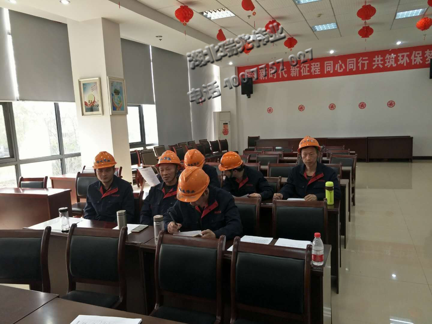 瑞泰風(fēng)工業(yè)大風(fēng)扇、鋼結(jié)構(gòu)廠房通風(fēng)降溫方案、廠房車間通風(fēng)降溫方案、大型工業(yè)風(fēng)扇、物流倉儲(chǔ)大風(fēng)扇、大吊扇、工業(yè)風(fēng)扇、廠房車間降溫設(shè)備、廠房車間通風(fēng)設(shè)備、車間溫控設(shè)備、工業(yè)大吊扇、工業(yè)大風(fēng)扇、工業(yè)節(jié)能風(fēng)扇、湖北瑞兆偉業(yè)通風(fēng)降溫科技有限公司