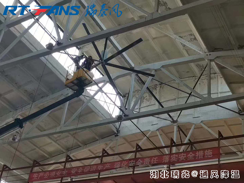 倉儲物流場所常用的降溫設備，大型工業(yè)大風扇